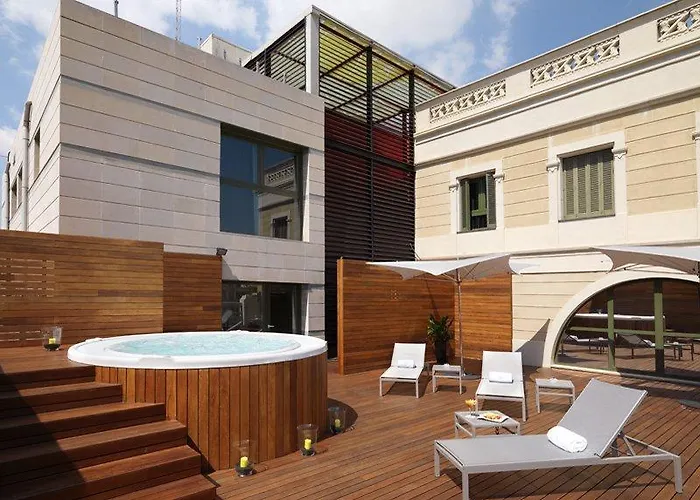 Bcn Design Otel 5*