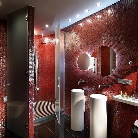 Bcn Design Szálloda 5*