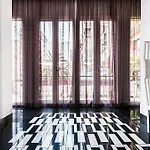 Otel Bcn Design 5*